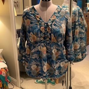 Blue/green empire waist blouseDONTAED